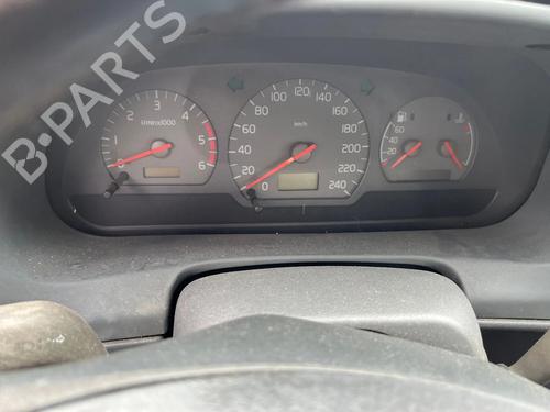 Front right window mechanism VOLVO V40 Estate (645) 1.9 TD | BP30104368C23