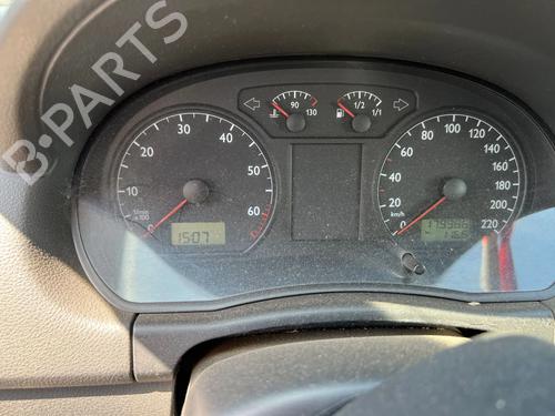 Sikkerhetsbelte-spenne VW POLO IV (9N_, 9A_) 1.2 12V | BP29927179I32