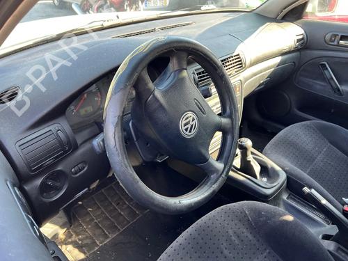 Front left lock VW PASSAT B5 (3B2) 1.6 | BP30148861C98 