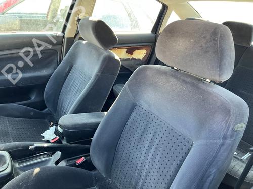 Front left lock VW PASSAT B5 (3B2) 1.6 | BP30148861C98 