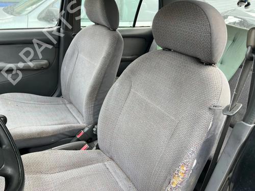 Fuel pump NISSAN MICRA II (K11) 1.0 i 16V (K11) | BP32187725M76