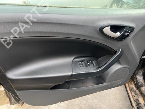 Moteur de lève-vitre avant droit SEAT IBIZA IV (6J5, 6P1) 1.2 | BP30908244E20