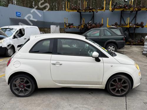 Right front fog light FIAT 500 (312_) 1.3 D Multijet (312AXB1A) | BP30363013C31