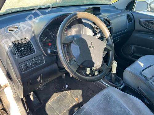 Interior roof light MITSUBISHI SPACE STAR MPV (DG_A) 1.9 DI-D (DG4A) | BP32142573I8 