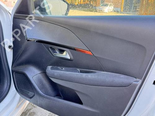 Right taillight PEUGEOT 208 II (UB_, UP_, UW_, UJ_) 1.5 BlueHDI 100 | BP31092565C35 