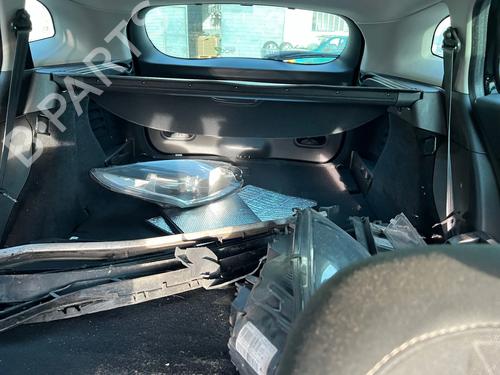 Front left lock RENAULT MEGANE III Grandtour (KZ0/1) 1.5 dCi (KZ09, KZ0D, KZ1G, KZ29, KZ14, KZ1W, KZ10, KZ1F,... | BP31806904C98 