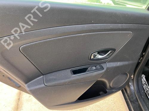 Front left lock RENAULT MEGANE III Grandtour (KZ0/1) 1.5 dCi (KZ09, KZ0D, KZ1G, KZ29, KZ14, KZ1W, KZ10, KZ1F,... | BP31806904C98 