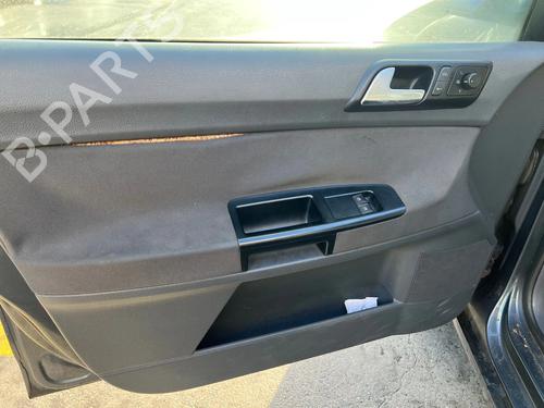 Right front window motor VW POLO IV (9N_, 9A_) 1.2 12V | BP32251583E20 