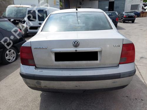 Front right window mechanism VW PASSAT B5 (3B2) 1.9 TDI | BP38014142C23 - Image 9