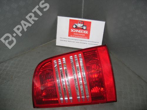 Used Right taillight SKODA OCTAVIA I Combi (1U5) 1.6 (101 hp) 4577553
