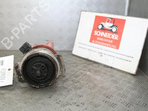 Used Ignition distributor OPEL CORSA A Hatchback (S83) 1.2 (F08, M08, F68, M68) (45 hp) 15222995