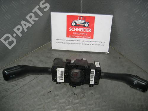 Used Switch SKODA OCTAVIA I Combi (1U5) 1.6 (101 hp) 4577577