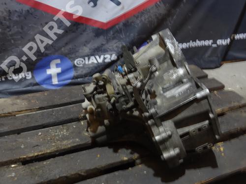 Gearbox NISSAN X-TRAIL I (T30) 2.2 dCi 4x4 | BP5798131M3 