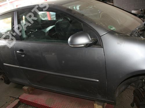Used Right front door VW GOLF V (1K1) 2.0 TDI 16V (140 hp) 4581318