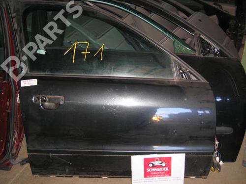 Used Right front door AUDI A4 B5 Avant (8D5) 1.6 (100 hp) 4576201