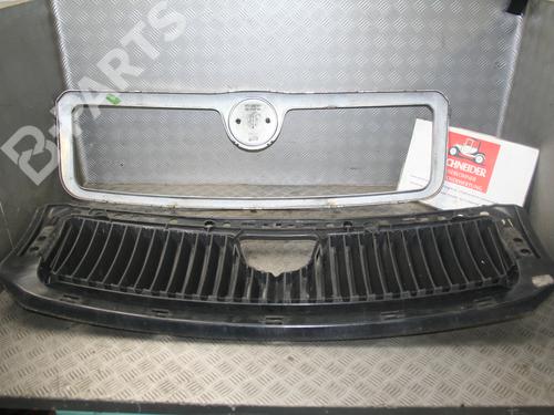Grill SKODA FABIA I Combi (6Y5) 1.2 | BP4581711C40 