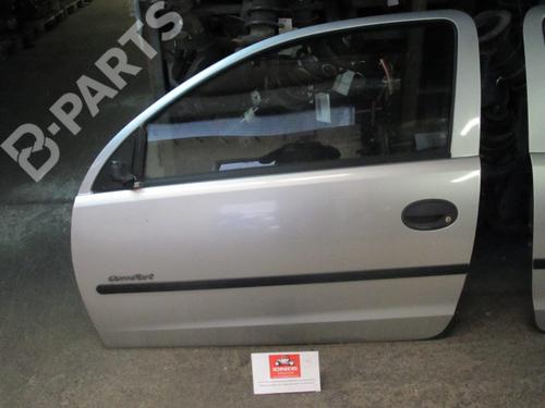 Dør venstre foran OPEL CORSA C (X01) 1.0 (F08, F68) (58 hp) 4579210