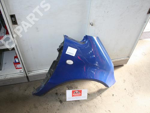 Used Right front fenders MERCEDES-BENZ A-CLASS (W168) A 140 (168.031, 168.131) (82 hp) 4579599