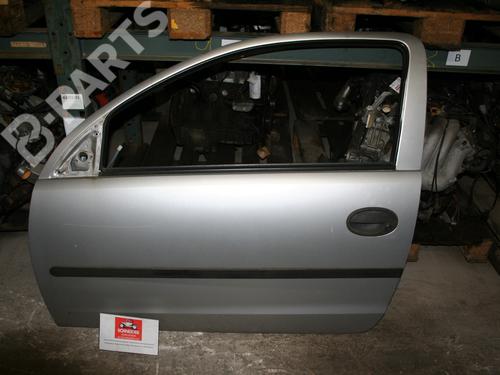 Used Left front door OPEL CORSA C (X01) 1.0 (F08, F68) (58 hp) 4580100