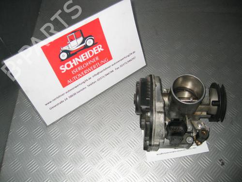 Used Throttle body VW GOLF III (1H1) 1.6 (75 hp) 15224487