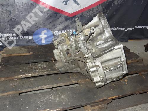 Gearbox NISSAN X-TRAIL I (T30) 2.2 dCi 4x4 | BP5798131M3 