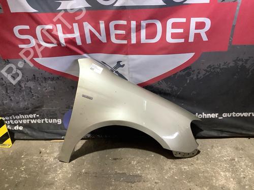 Used Right front fenders Right front fenders 37517982 37517982