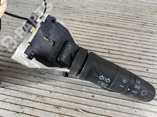 Used Steering column stalk NISSAN MICRA III (K12) 1.2 16V (65 hp) 11700000