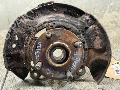 Achsschenkel rechts vorne für TOYOTA YARIS (_P9_) 1.0 VVT-i (KSP90_, KSP90R) (69 hp) 32864222