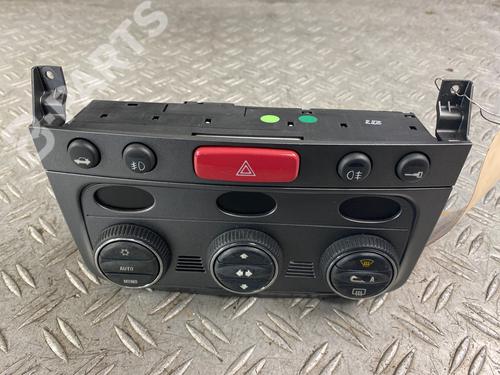 AC Styreenhet / Manøvreringsenhet ALFA ROMEO GT (937_) 2.0 JTS (937CXH1A, 937CXH11) (165 hp) 9654626