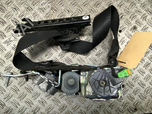 Used Front right seatbelt MERCEDES-BENZ C-CLASS T-Model (S204) C 180 CGI (204.249) (156 hp) 30641244