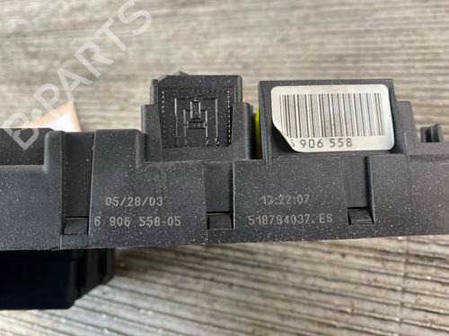Fuse box BMW 5 (E60) 520 i | BP21502737E1 