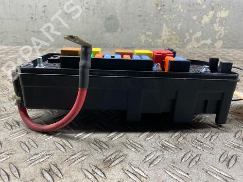Fuse box OPEL VECTRA C GTS (Z02) 1.8 16V (F68) | BP29528098E1 
