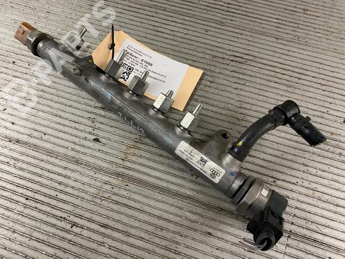 Used Injection rail Injection rail AUDI A4 B8 Avant (8K5) 2.0 TDI (170 hp) 11175729 11175729