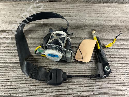 Used Front right seatbelt FORD KA (RU8) 1.2 (69 hp) 21127558