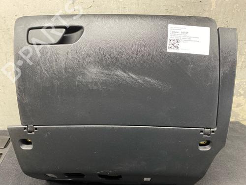 glove-box-audi-a3-limousine-8vs-8vm-2013-2014-2015-2016-2017-2018-2019-2020-2021-32421155 main image