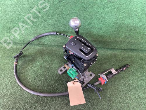 Used Gear lever JAGUAR X-TYPE I (X400) 3.0 V6 All-wheel Drive (230 hp) 18257389