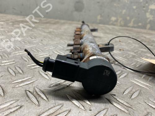 Injection rail VW CRAFTER 30-50 Platform/Chassis (2F_) 2.5 TDI | BP27698512M98 
