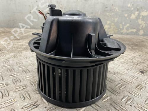 Used Heater blower motor VW CADDY III MPV (2KB, 2KJ, 2CB, 2CJ) 1.6 (102 hp) 28704132