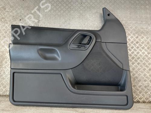 Left front door panel JEEP GRAND CHEROKEE II (WJ, WG) 2.7 CRD 4x4 (163 hp) 18082412