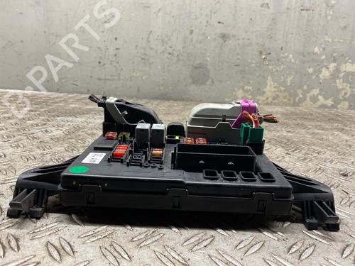 Fuse box OPEL INSIGNIA A Sports Tourer (G09) 2.0 CDTI (35) | BP29825904E1 