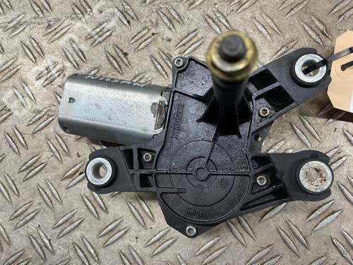 Used Rear wiper motor NISSAN PRIMERA Hatchback (P12) 2.0 (140 hp) 28064367