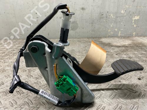 Break pedal RENAULT TRAFIC II Van (FL) 2.0 dCi 115 (FL01, FL0U, FL00, FL0H, FL0M) | BP26719069I19 