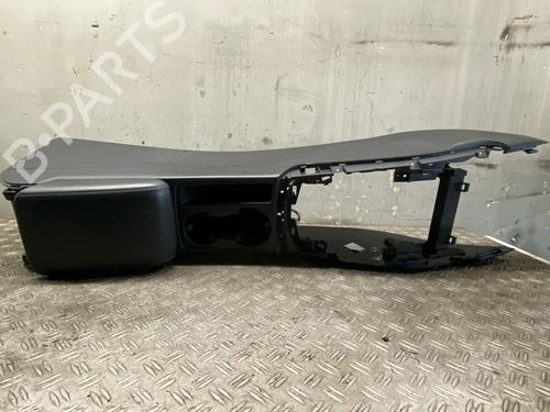 Used Middle console AUDI A5 (8T3) 3.2 FSI quattro (265 hp) 26499027