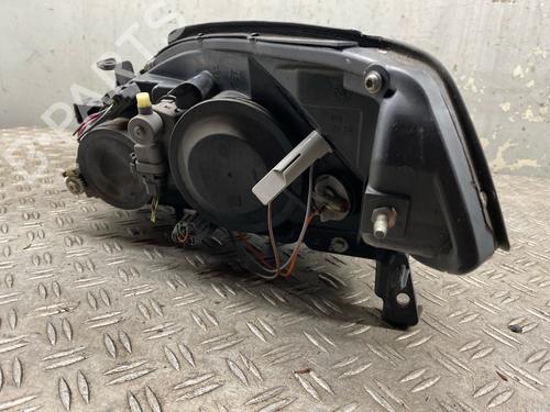 Right headlight NISSAN PRIMERA Hatchback (P12) 2.0 | BP28058130C29 