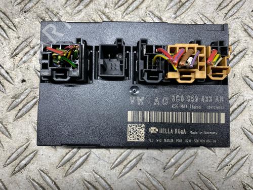 Used Electronic module VW PASSAT B6 Variant (3C5) 2.0 TDI (140 hp) 31770097