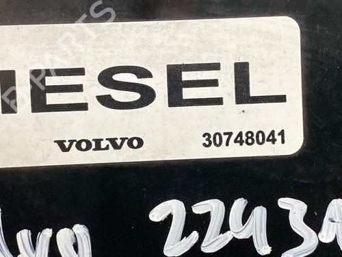 Fuel flap VOLVO S40 II (544) 2.0 D | BP16410185C131 