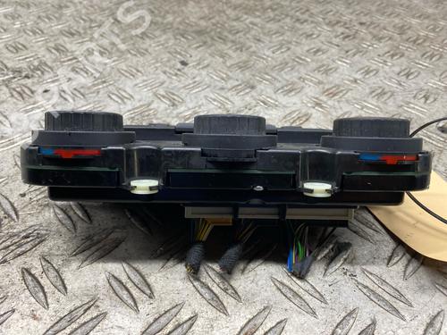 Climate control VW PASSAT B6 Variant (3C5) 2.0 TDI | BP31799663I5 