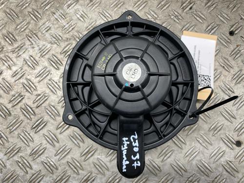 Heater blower motor HYUNDAI SANTA FÉ II (CM) 2.2 CRDi 4x4 | BP27478761M62 