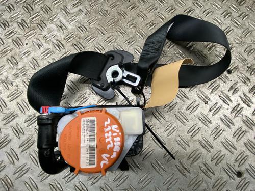 Used Front left seatbelt NISSAN QASHQAI II (J11, J11_) 1.3 DIG-T (160 hp) 30964080