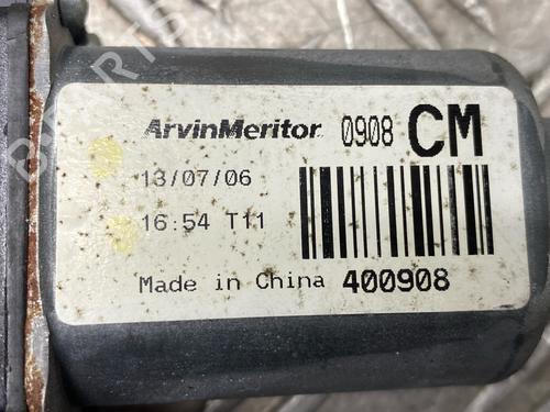 Right rear window motor HYUNDAI SANTA FÉ II (CM) 2.2 CRDi 4x4 | BP27499235E22